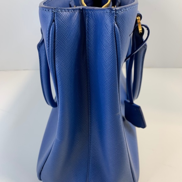 Prada Purse - Picture 7 of 8